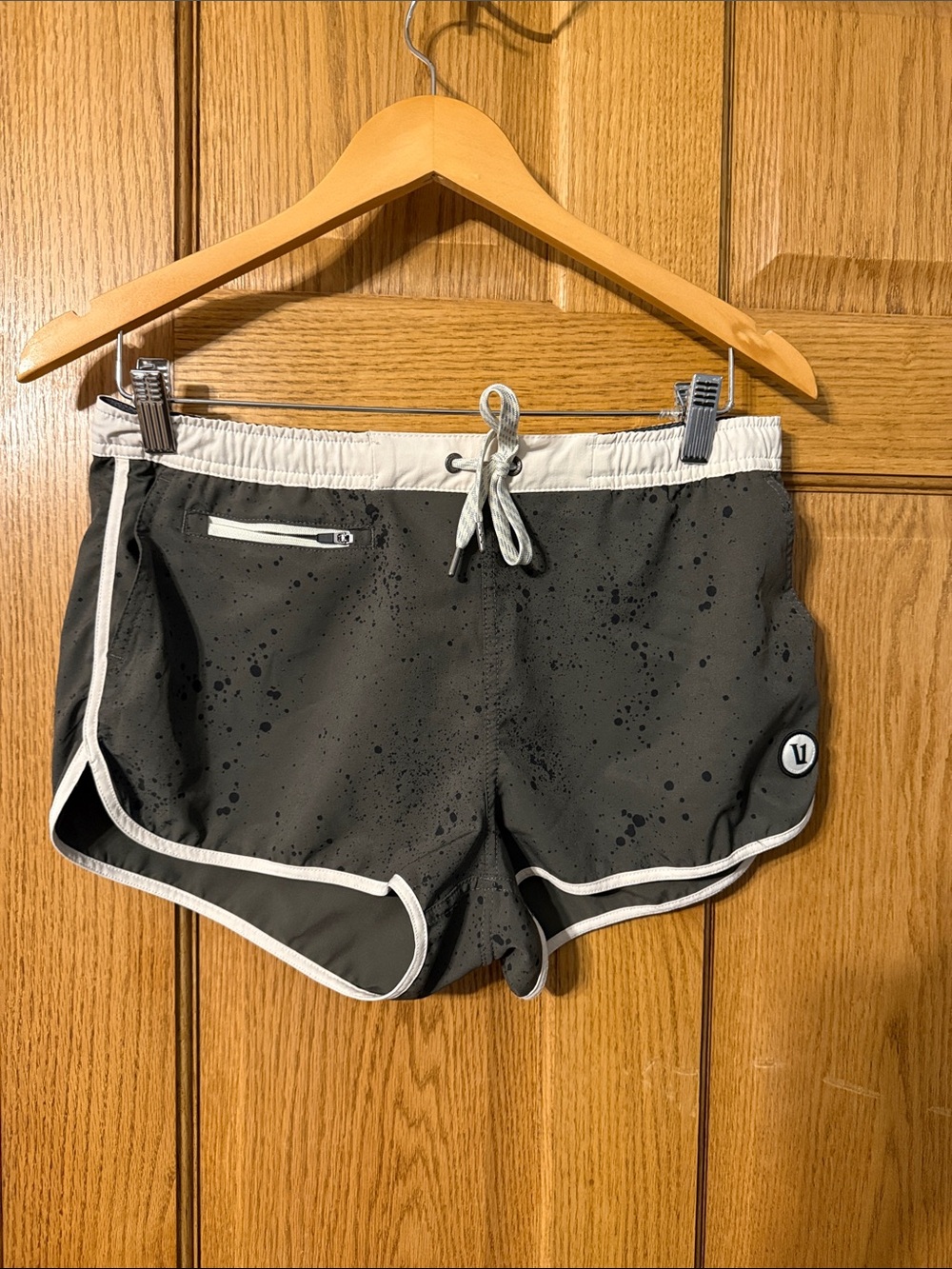 Vuori Tavi Shorts - Speckled Print